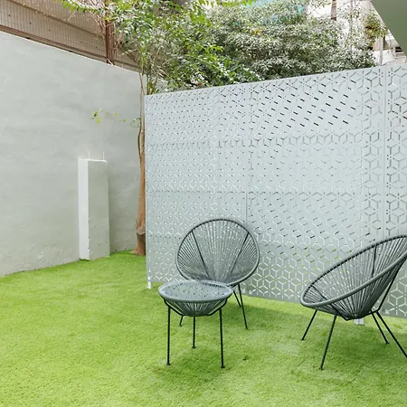 Apartment Snug With Pvt Garden Access I *
