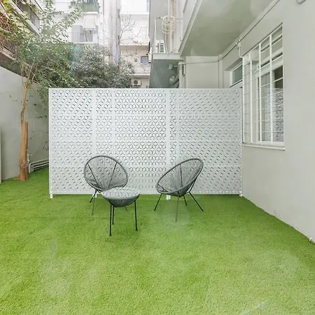 Apartment Snug With Pvt Garden Access I Athens