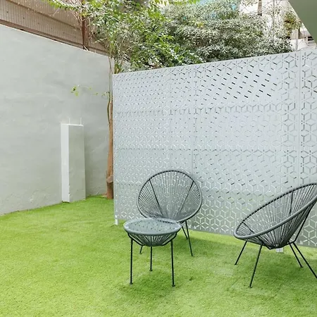 Apartment Snug With Pvt Garden Access I